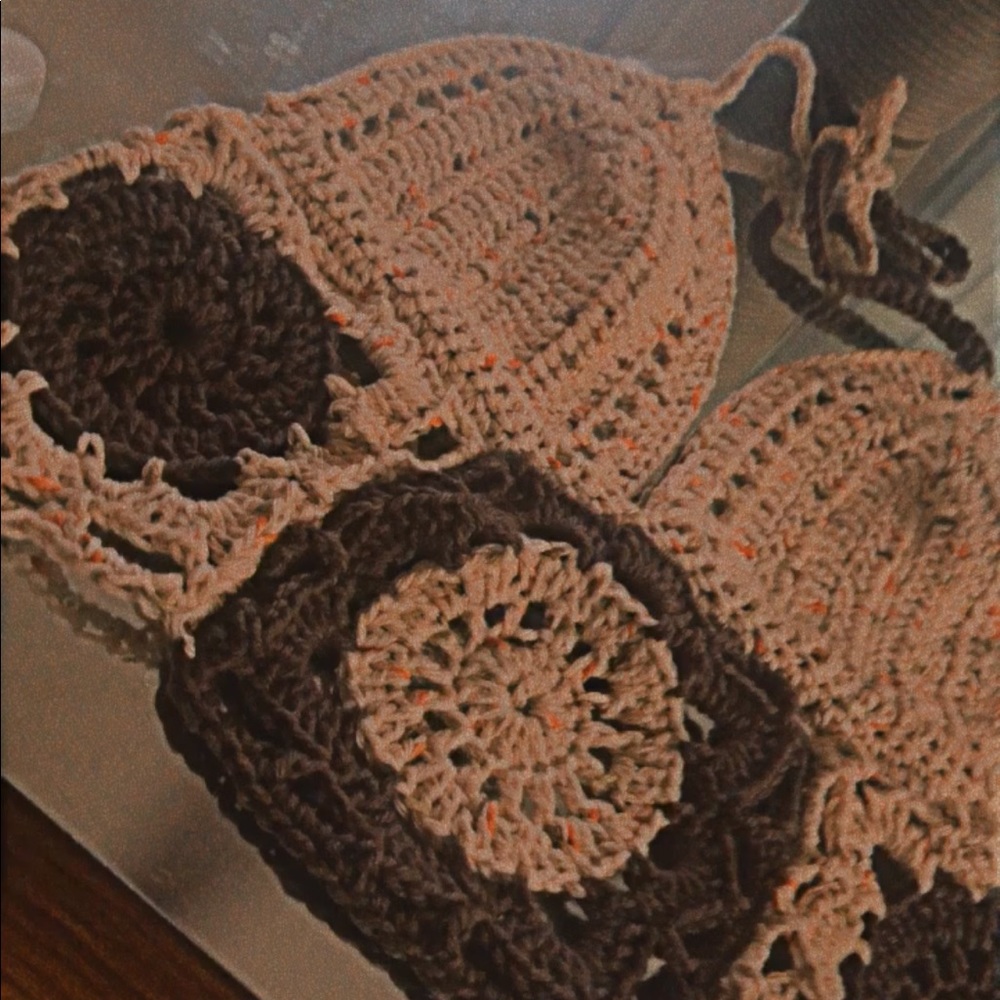 Two Toned Speckled Granny Square Top